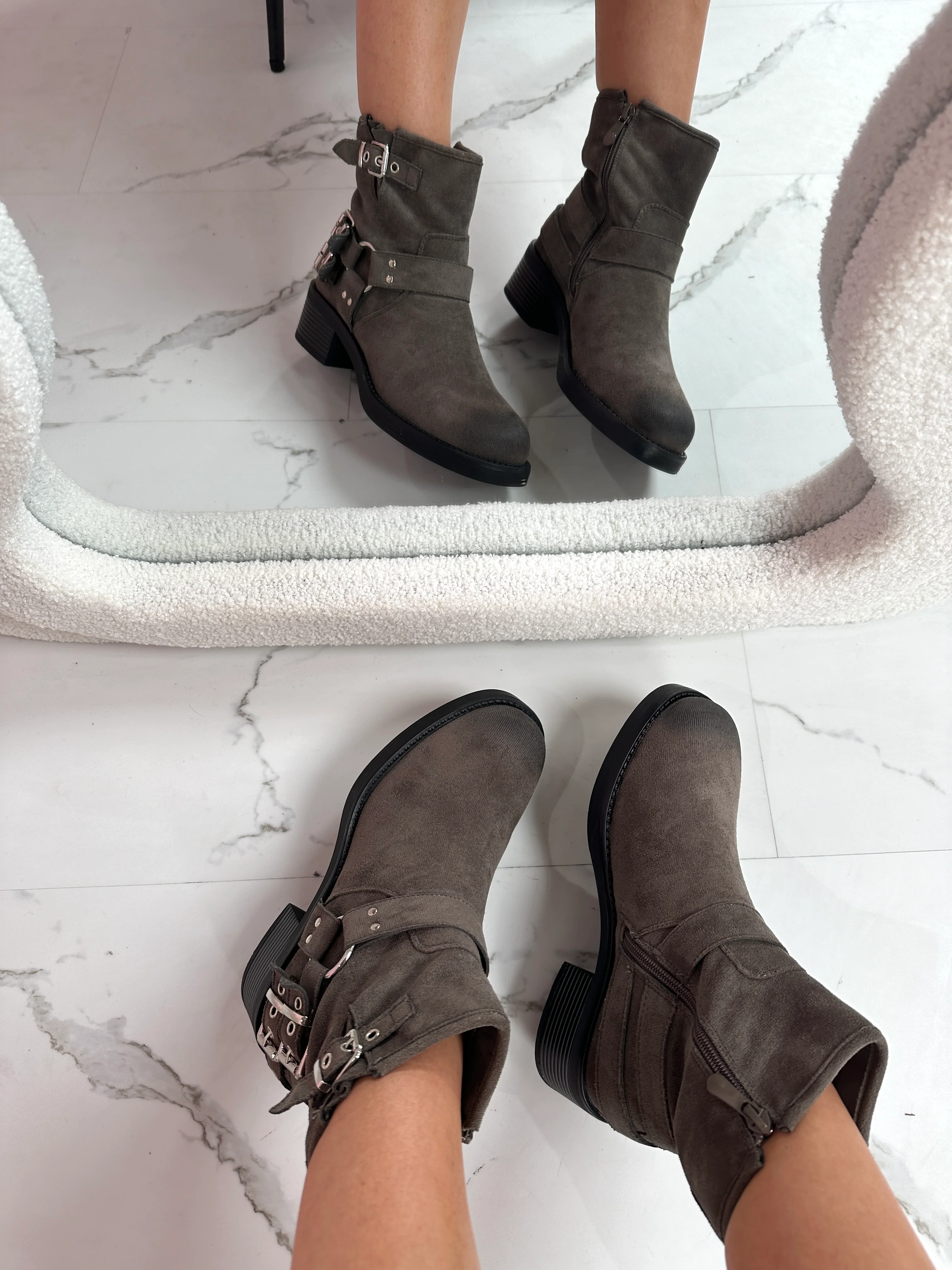 Gaby Grey Boots - Image 5